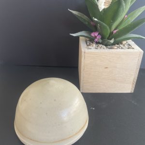 Saliére magique en grés